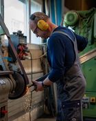 Der letzte Schliff macht den Unterschied! 🔧
Millimeter für Millimeter wird das Material verfeinert – jeder Funken ist... Der letzte Schliff macht den Unterschied! 🔧
Millimeter für Millimeter wird das Material verfeinert – jeder Funken ist...